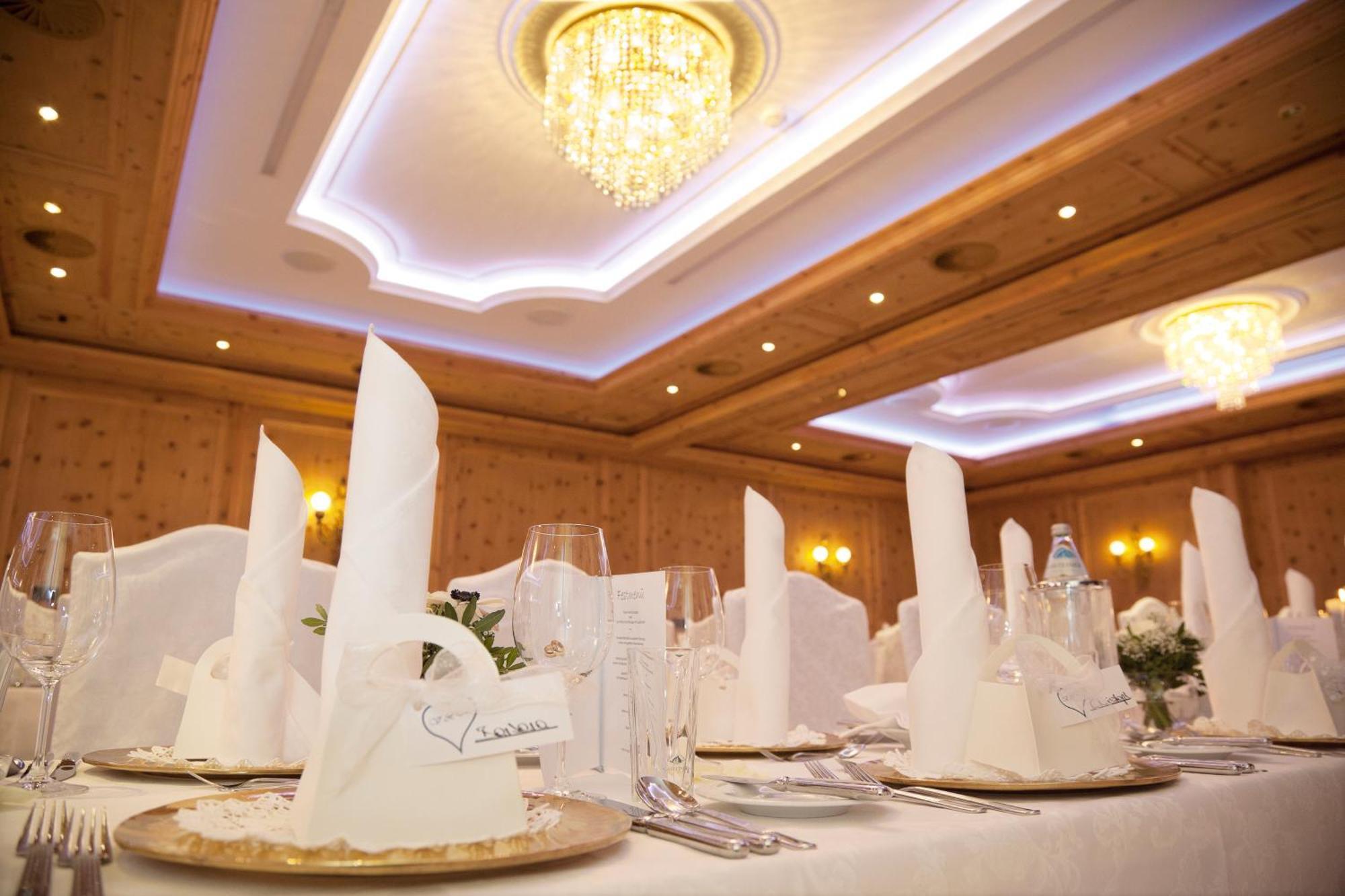 Gartenhotel Maria Theresia Hall in Tirol Exterior photo